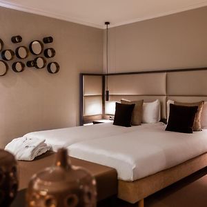 Deluxe Zimmer mit Kingsize-Bett